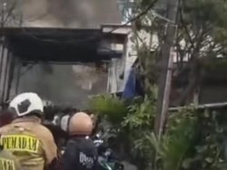 50 Rumah Terdampak Kebakaran Jatipulo Jakbar, 14 Orang Terluka