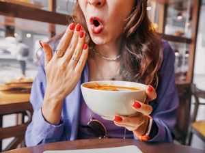 Masakan Kebablasan Pedas? Coba Lakukan 5 Trik Penyelamat Ini