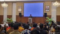 Tema Natal Nasional 2025: Tuhan Yesus Hadir untuk Keluarga