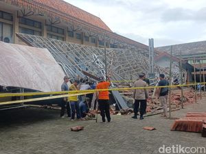 Gazebo Unsil Tasikmalaya Ambruk, 17 Mahasiswa Terluka