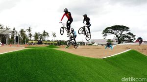 Melihat Sirkuit BMX Muncar Banyuwangi Berstandar Olimpiade di Asia Tenggara