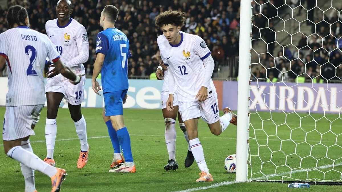 Prancis sikat Azerbaijan 3-1 di pengujung Kualifikasi Piala Dunia 2026 zona Eropa. (REUTERS/Aziz Karimov)