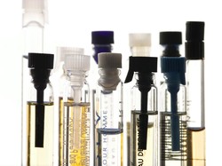 Kelas Meracik Parfum Korea untuk Aroma yang Elegan, Kini Hadir di Kemang!