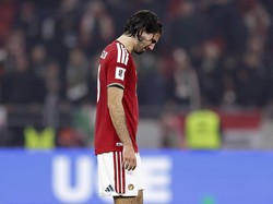 Gestur Tangis Szbosozlai, dari Ledekan Malah Jadi Betulan