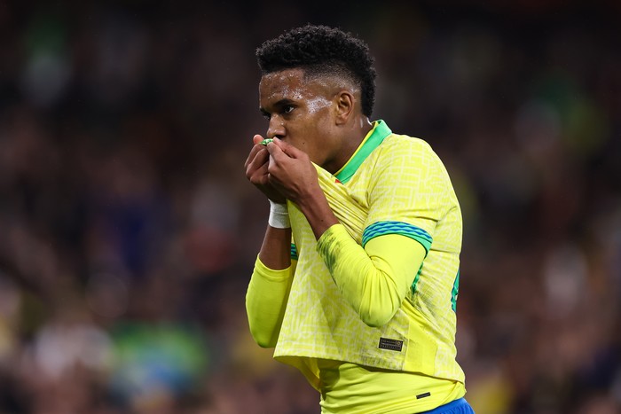 LONDON, ENGLAND - NOVEMBER 15: Estevao of Brazil celebrates their first goal during the International Friendly match between Brazil and Senegal at Emirates Stadium on November 15, 2025 in London, England. (Photo by Jacques Feeney/Offside/Offside via Getty Images)
