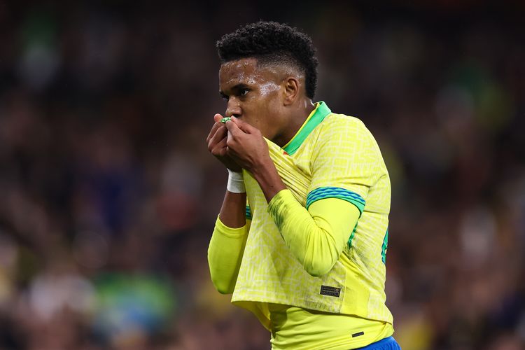 Menguak Alasan Real Madrid Tak Rekrut Estevao Sang Wonderkid