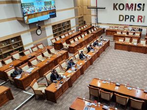 Uji Kelayakan di DPR, Calon Anggota KY Singgung Vonis Tom Lembong