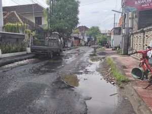 2 Ruas Jalan di Kota Singaraja Rusak Parah, Diperbaiki Tahun Depan