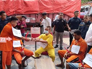 Terungkap di Reka Ulang, Para Eksekutor Siapkan Lakban untuk Culik Kacab Bank