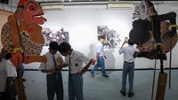 Pelajar Antusias Kunjungi Pameran Wayang di Pekan Wayang Jatim 2025