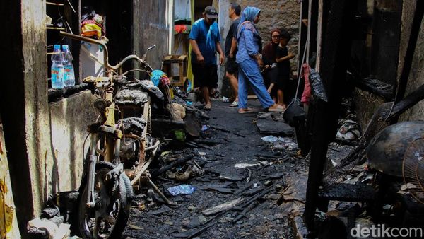 Permukiman Jatipulo Jakbar Rugi Miliaran Akibat Kebakaran