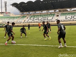 Prediksi Susunan Pemain PSS Sleman Vs PSIS Semarang Sore Nanti