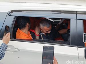 Momen Reka Ulang Kacab Bank Diculik, Ada Adegan Pelat Mobil Dilakban