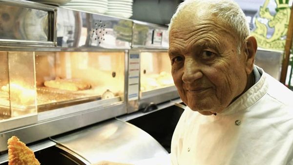 Gokil! Restoran Fish and Chips Tertua di Inggris Ini Berusia 154 Tahun