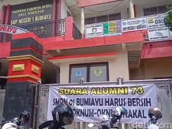 Wali Murid-Alumni SMPN 1 Bumiayu Geruduk Sekolah Usai Demo Siswa
