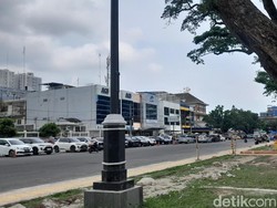 Dishub soal Jukir di Lapangan Merdeka Medan Naikkan Tarif: Lapor Via WhatsApp