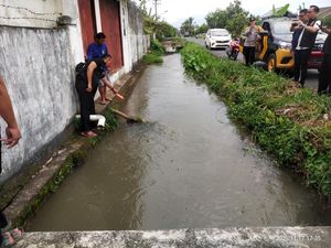 Wanita Lansia Ditemukan Tewas di Saluran Irigasi Musi Rawas