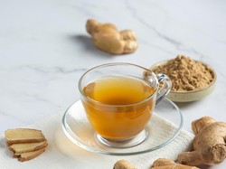 Apakah Wedang Jahe Bisa Meredakan Batuk dan Flu? Cek Fakta Kesehatannya!