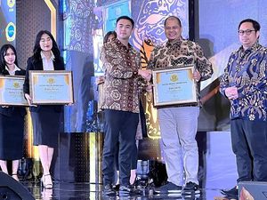 Majukan UMKM, Bank Jateng Raih Penghargaan Satria Brand Award 2025