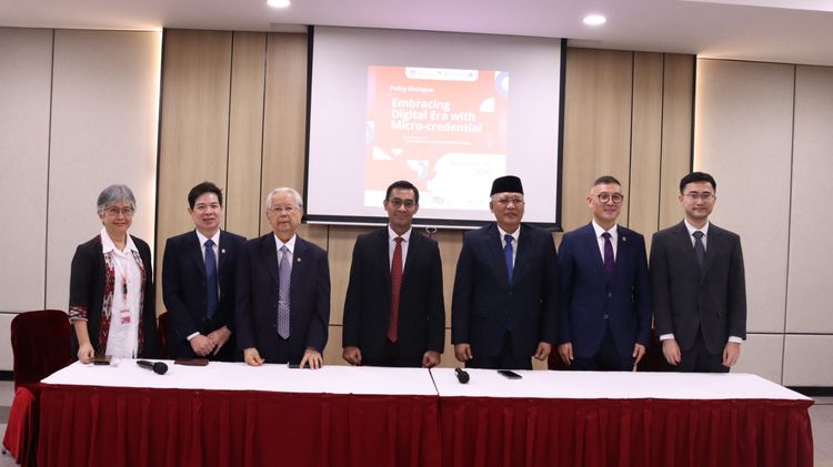 Indonesia Genjot Micro-Credential: Pilar Utama Kampus Digital Masa Depan