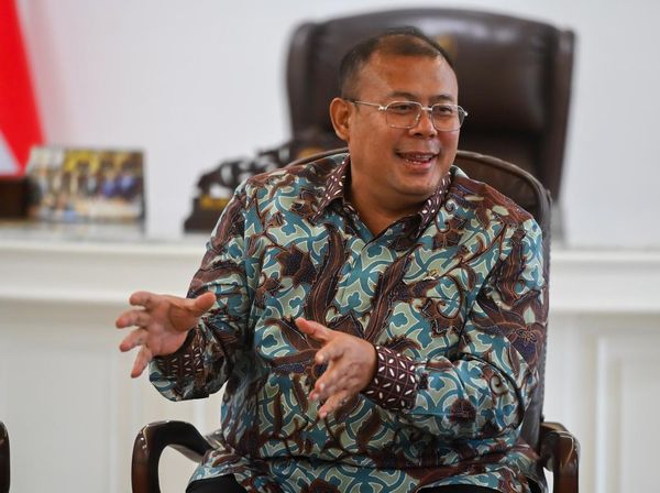 Momen Klarifikasi Waka DPR Cucun soal Tak Perlu Ahli Gizi untuk MBG