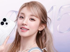 Oppo Reno15 Series Rilis: Kamera 200MP & Baterai Besar