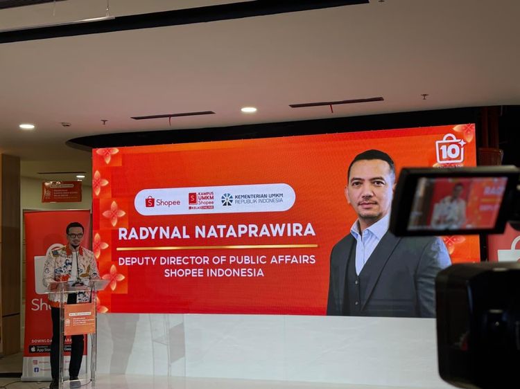 Pemerintah Puji Shopee: Jutaan UMKM Kini Melek Digital Berkat Kampus Online