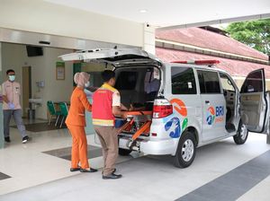 Perkuat Infrastruktur Kesehatan, BRI Peduli Salurkan Ratusan Unit Ambulans