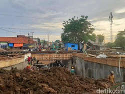 Cara Bupati Aep Penuhi Kebutuhan Fasilitas Dasar di Karawang