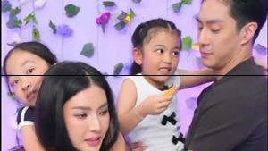 Potret Sarwendah Live Bareng Giorgio Antonio Sambil Ajak Anak, Jadi Sorotan