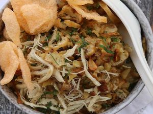 Mendunia! Bubur Ayam Juara 1 Bubur Terenak di Dunia Versi 2025