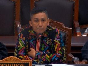 Gugatannya Dikoreksi MK, Firdaus Oiwobo Tiba-tiba Bicara Kultus Orang Suci