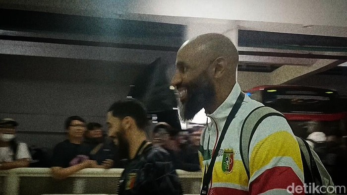 Frederic Kanoute ke Indonesia bersama timnas Mali U-23.