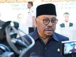 Anggota Komisi XI DPR Ingatkan DS Alumni LPDP Sadar Diri