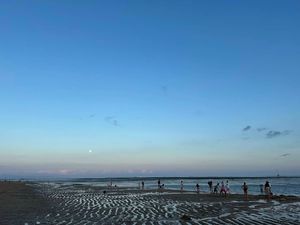 Keindahan Pantai Bopel, Pantai Hidden Gem Beragam Aktivitas di Sanur