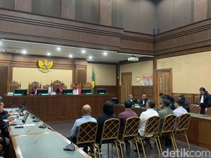 Hakim Tolak Eksepsi Marcella dkk, Sidang Kasus Migor Lanjut Pembuktian