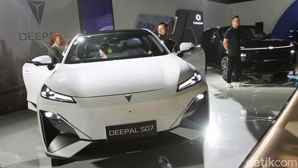 Wujud Dua Mobil Changan yang Siap Debut di Indonesia