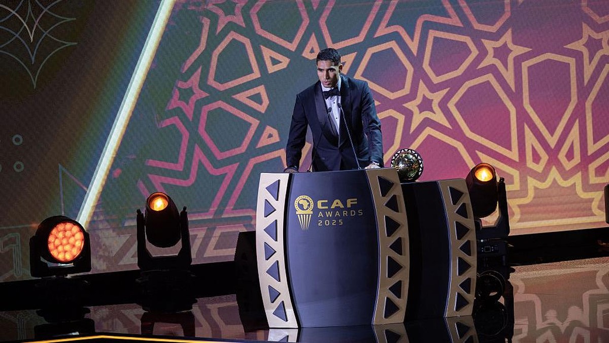 Achraf Hakimi jadi pemain terbaik Afrika 2025. (Anadolu via Getty Images/Anadolu)