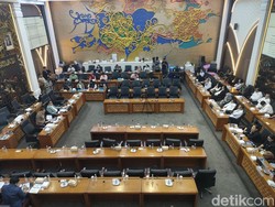 Rhoma Irama Minta Pemerintah Hadir di Industri Seni, Singgung Demam Korea