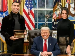 Viral Ronaldo Gocek Trump di Ruang Oval