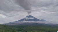 Gunung Semeru Erupsi, Ini yang Terjadi pada Paru Jika Menghirup Abu Vulkanik