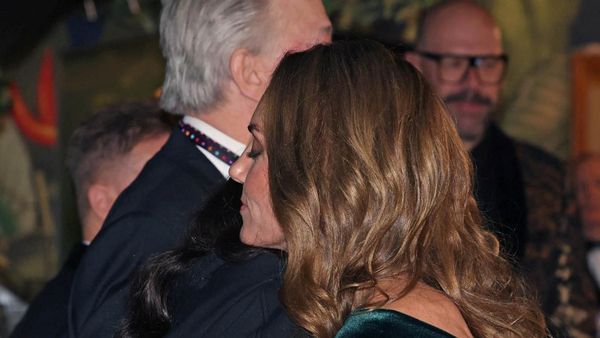 Foto: Momen Emosional Kate Middleton Peluk Jessie J, Sesama Penderita Kanker