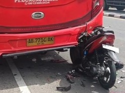 Kecelakaan di Jalan Jogja-Solo Delanggu, Motor Nancap di Bokong Bus