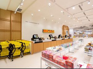 MR D.I.Y Sabet Penghargaan Top Home Improvement Retail Brand