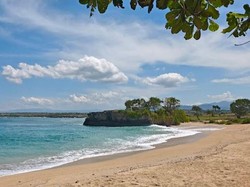 Pantai Leppu, Surga Tersembunyi di Selatan Pulau Sumbawa