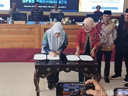 DPRD NTB Sahkan KUA-PPAS 2026, PDIP Soroti Penerapan SOTK Baru