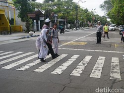 40 Polantas Ditugaskan Jaga Keselamatan Pejalan Kaki di Jombang