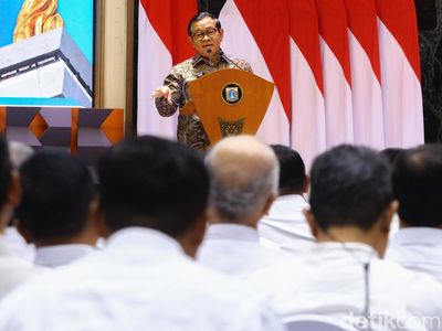 Pramono Anung Hadiri Pengukuhan Pengurus REI DKI Jakarta