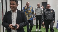 PSSI akhirnya mengumumkan sosok yang akan menakhodai Timnas Indonesia U-20. Dalam konferensi pers yang digelar di GBK Arena, Jakarta, Kamis (20/11/2025). ANTARA FOTO/FAUZAN