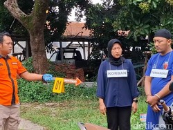 Video Polisi Gelar Rekontruksi Pembunuhan Tragis Pegawai Minimarket di Citarum